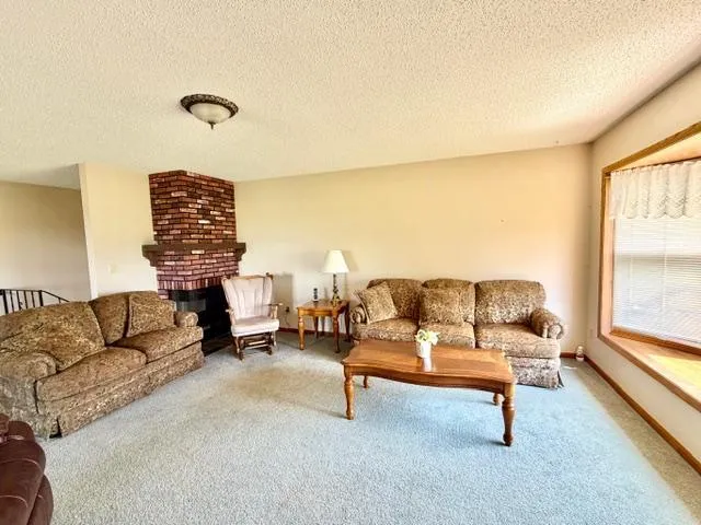 22532 330th Avenue Badger, MN 56714
