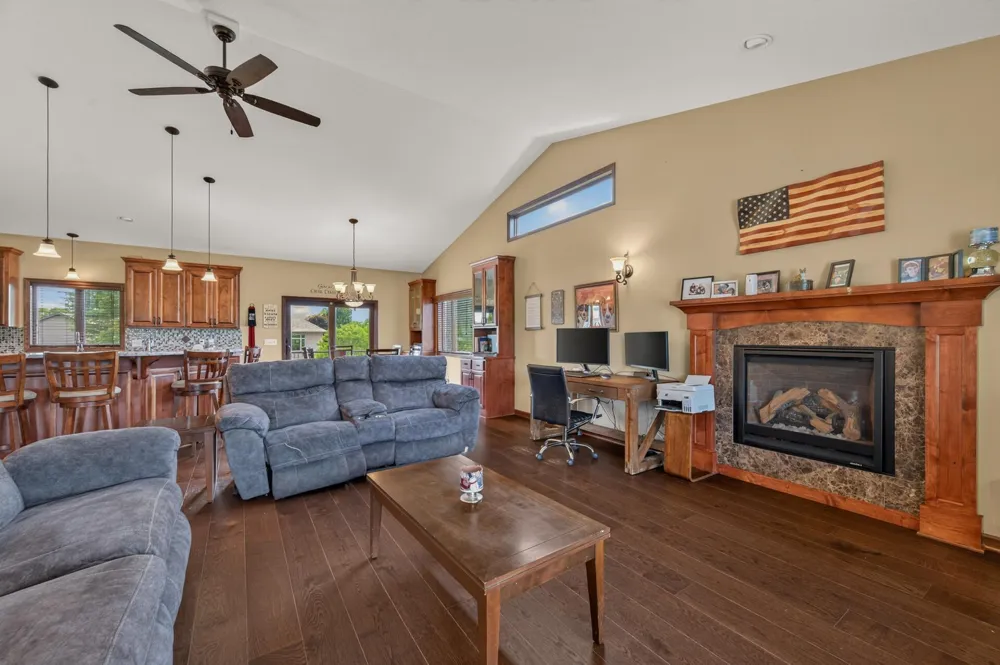 14731 Naples Street NE Ham Lake, MN 55304