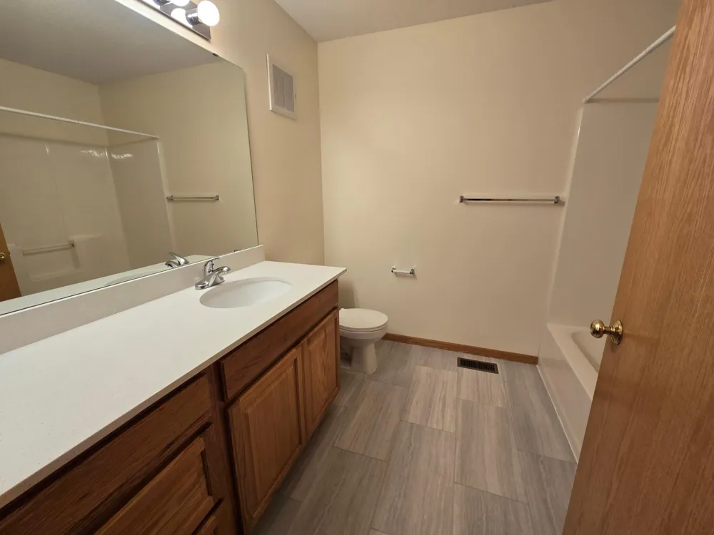 19136 Concord Court NW Elk River, MN 55330