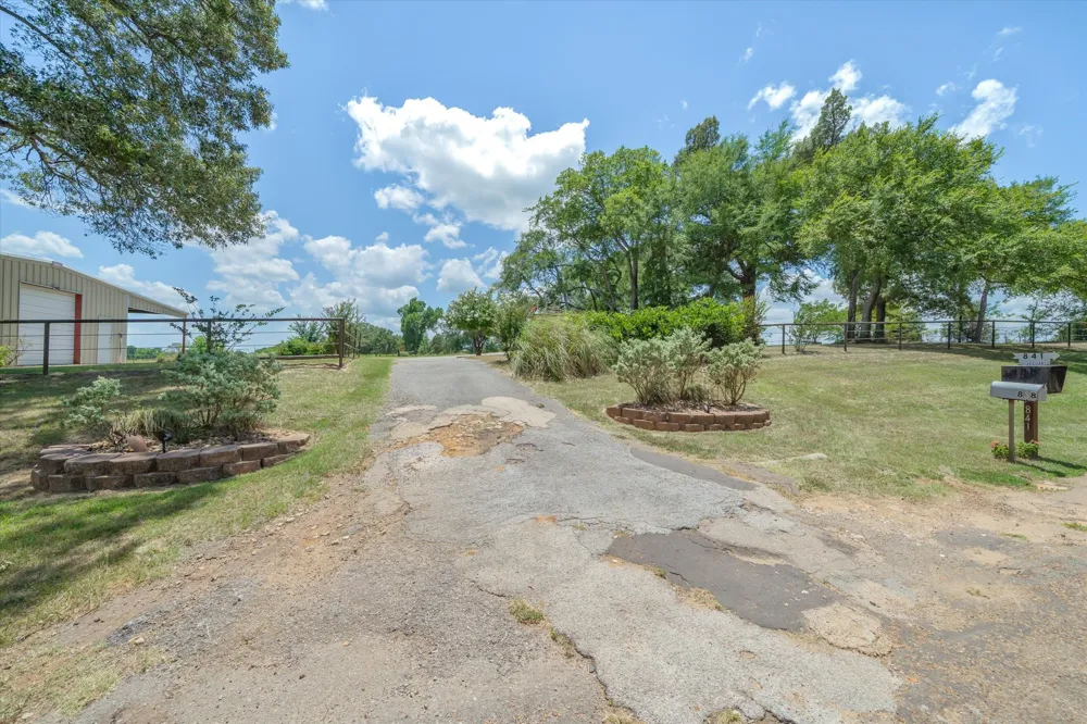 838 Vz County Road 4404 Ben Wheeler, TX 75754