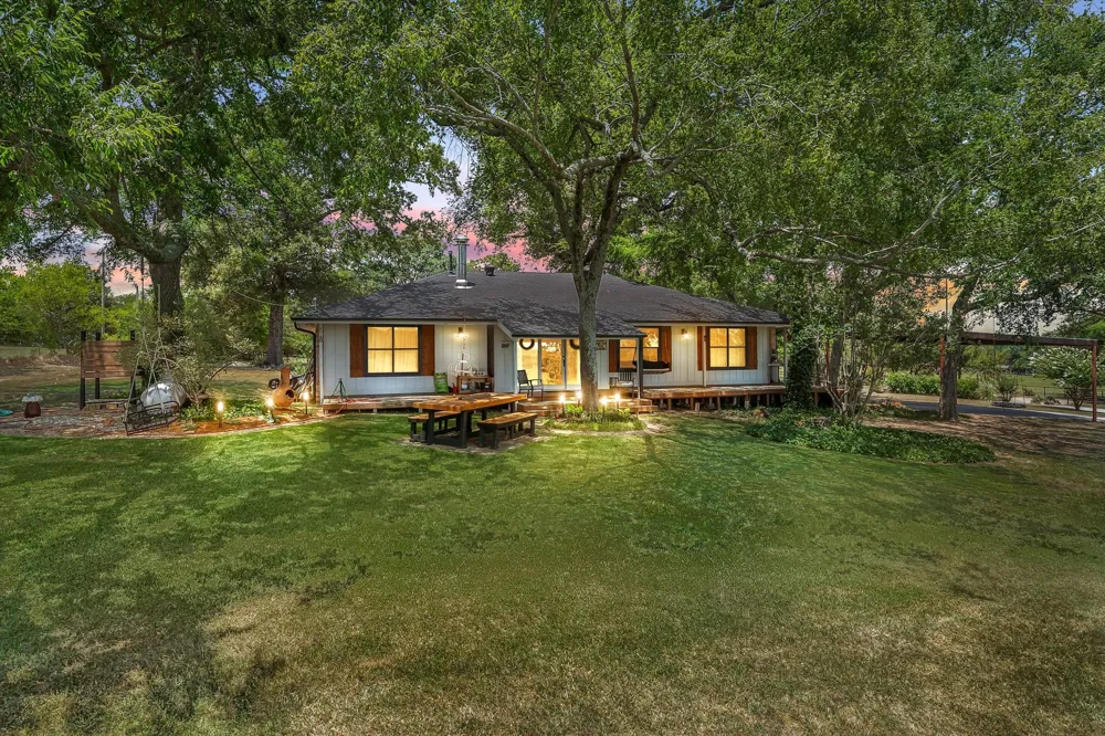 838 Vz County Road 4404 Ben Wheeler, TX 75754