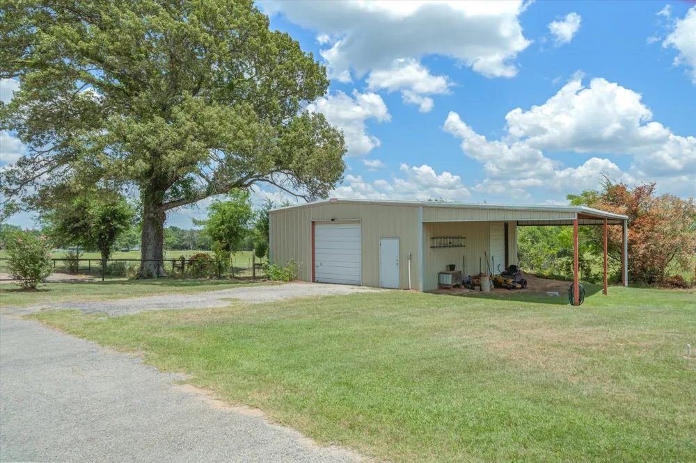 838 Vz County Road 4404 Ben Wheeler, TX 75754