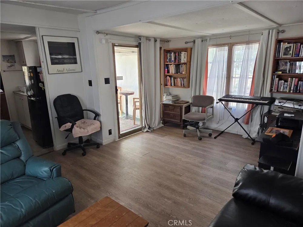 3040 Lakeview Drive Nice, CA 95464
