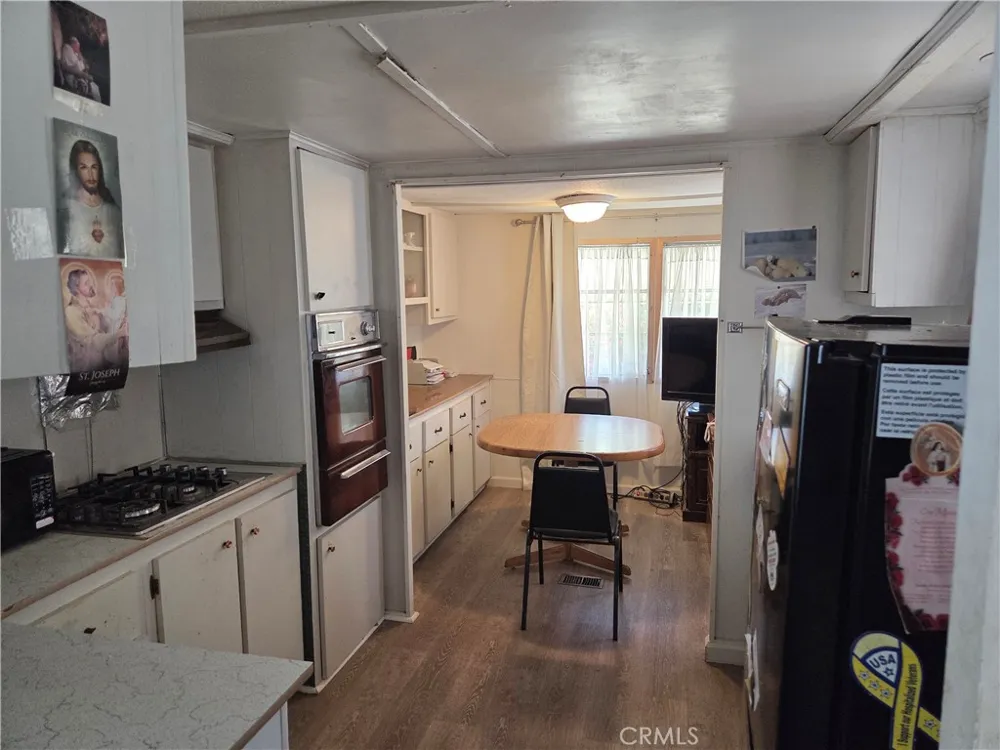 3040 Lakeview Drive Nice, CA 95464