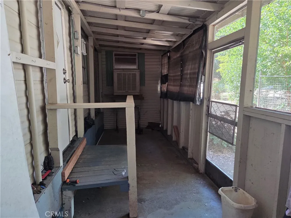 3040 Lakeview Drive Nice, CA 95464