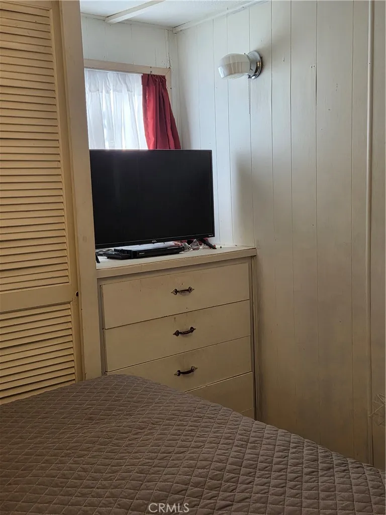 3040 Lakeview Drive Nice, CA 95464