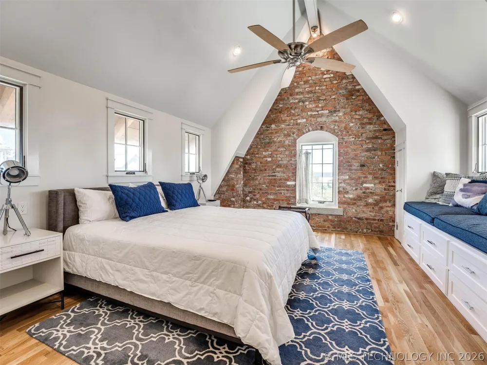 43 Redbud Street #D Carlton Landing, OK 74432