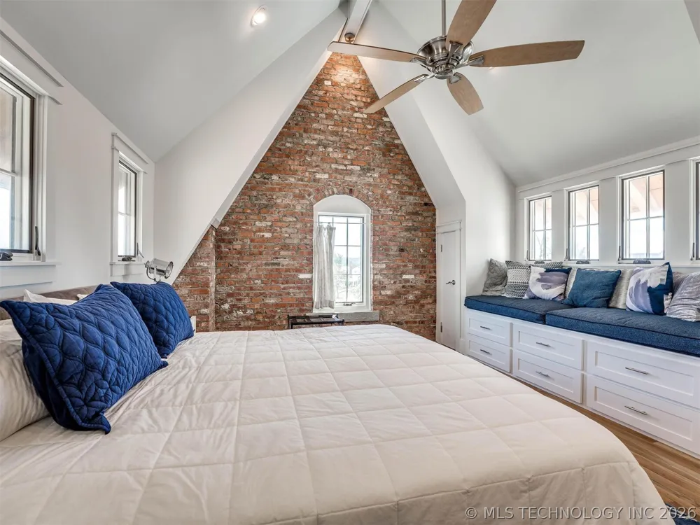 43 Redbud Street #D Carlton Landing, OK 74432