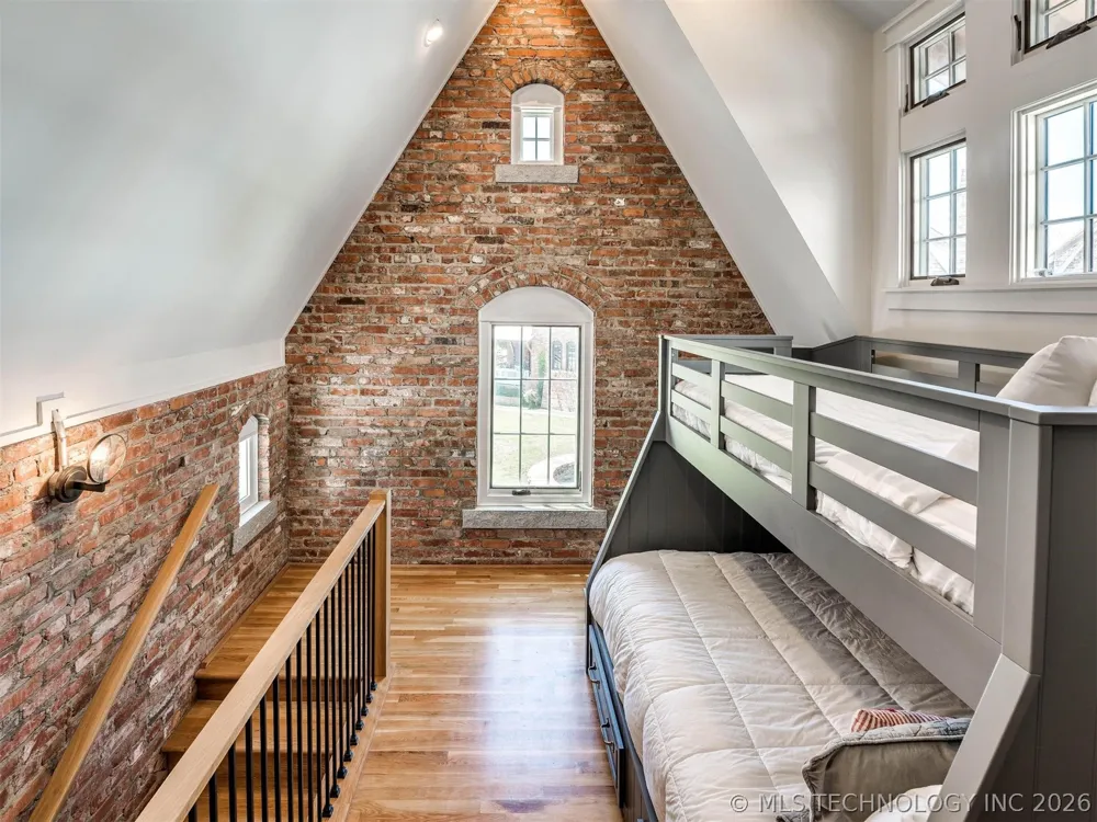 43 Redbud Street #D Carlton Landing, OK 74432