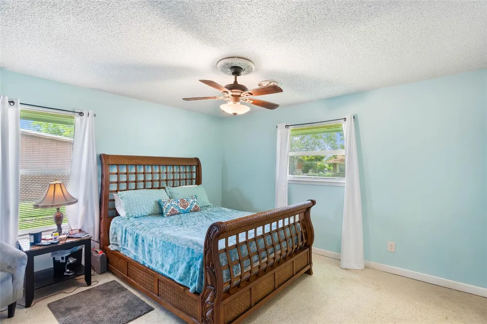 168 Sunset Ingleside, TX 78362