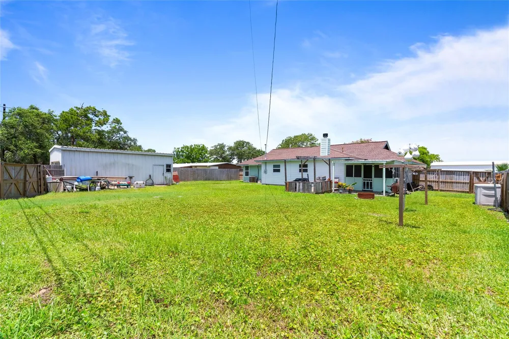 168 Sunset Ingleside, TX 78362