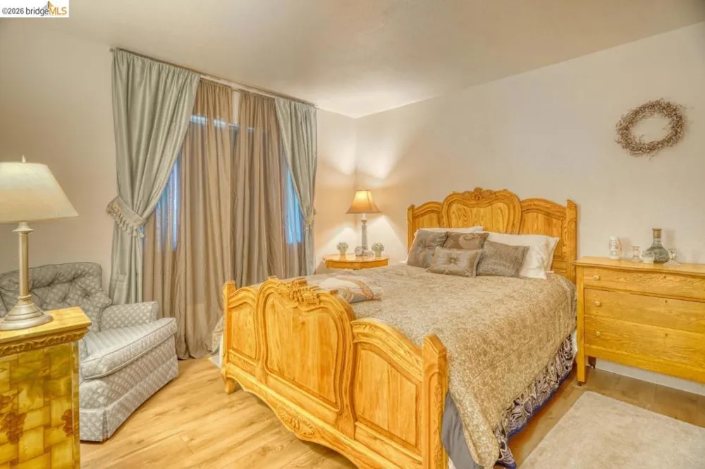 19215 Ferretti Rd. Groveland, CA 95321