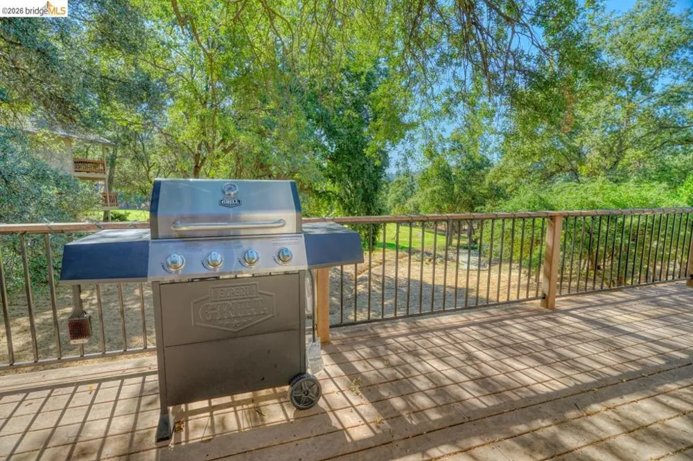 19215 Ferretti Rd. Groveland, CA 95321