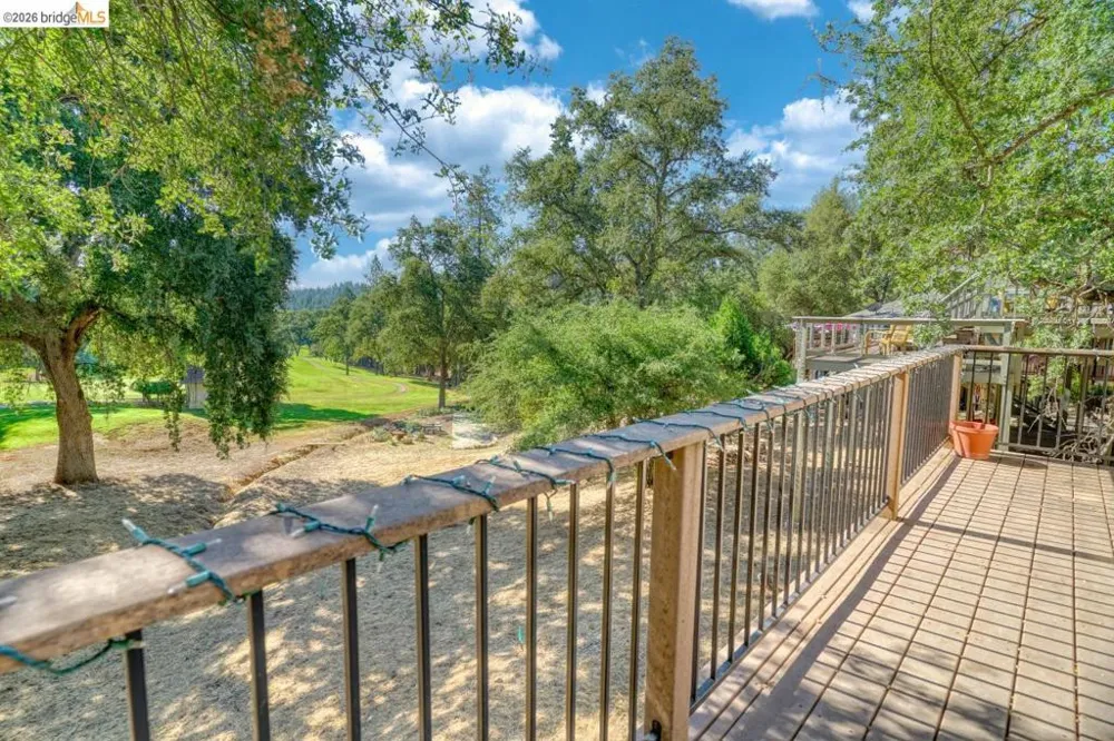 19215 Ferretti Rd. Groveland, CA 95321