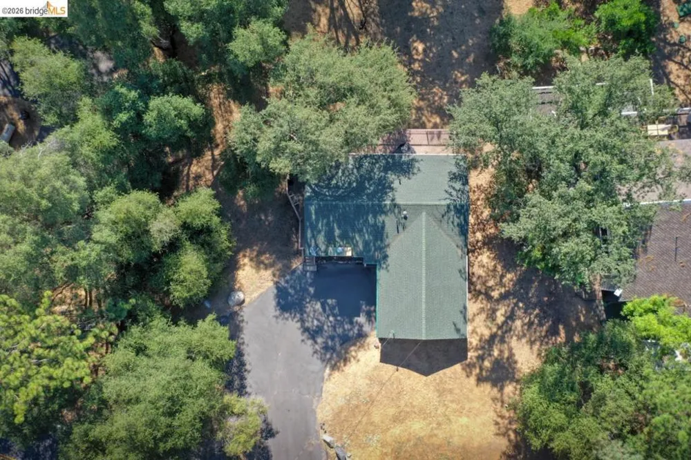 19215 Ferretti Rd. Groveland, CA 95321