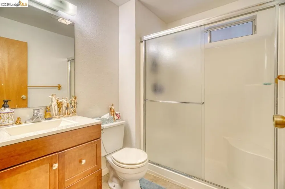 19215 Ferretti Rd. Groveland, CA 95321