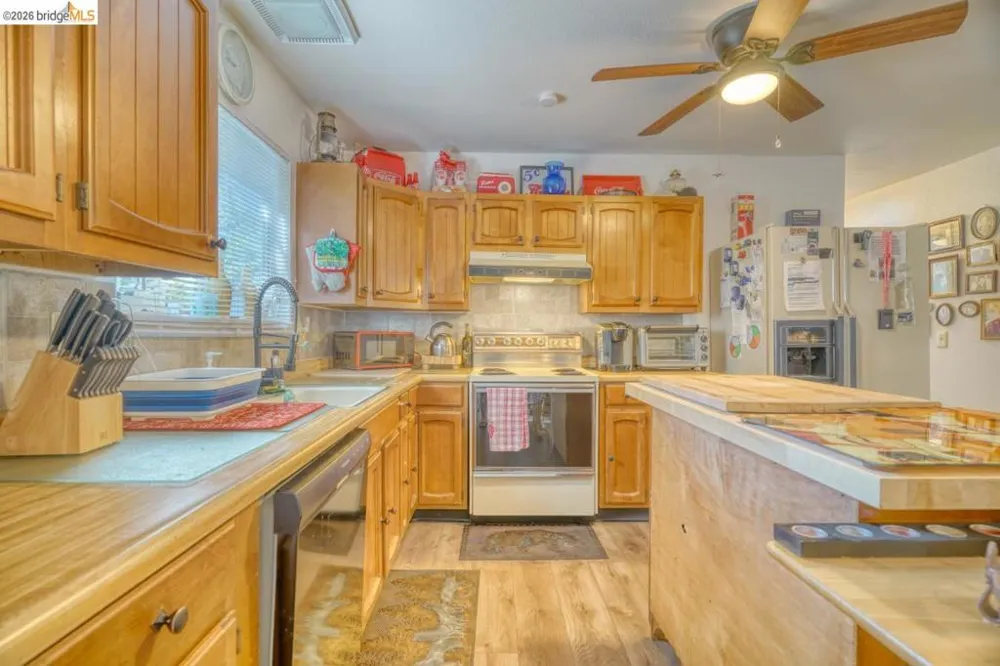 19215 Ferretti Rd. Groveland, CA 95321