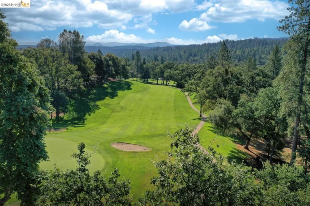 19215 Ferretti Rd. Groveland, CA 95321