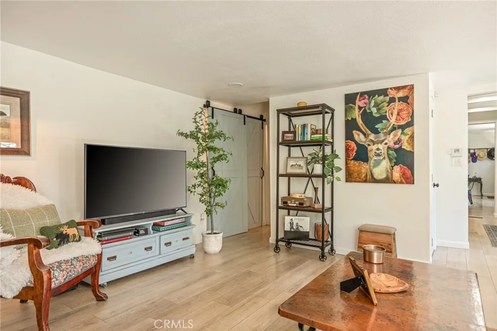 660 Spring Drive Crestline, CA 92325