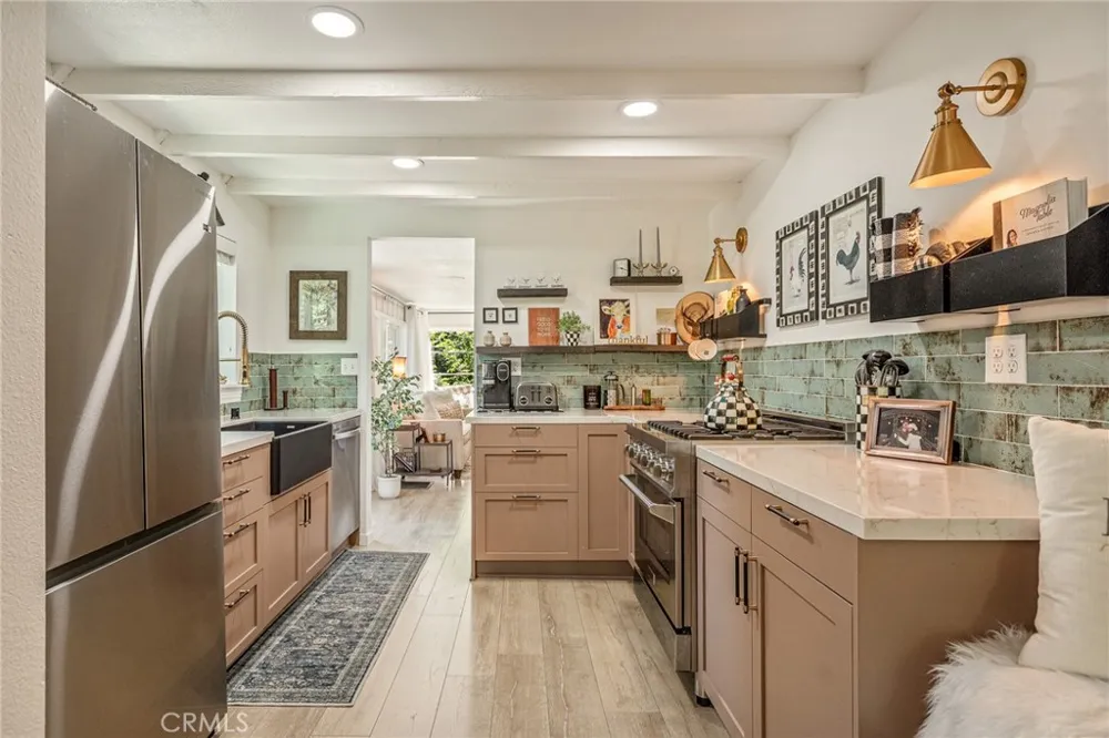 660 Spring Drive Crestline, CA 92325