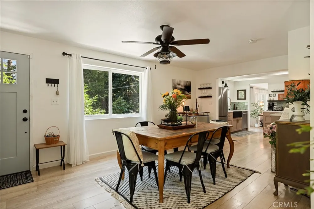 660 Spring Drive Crestline, CA 92325