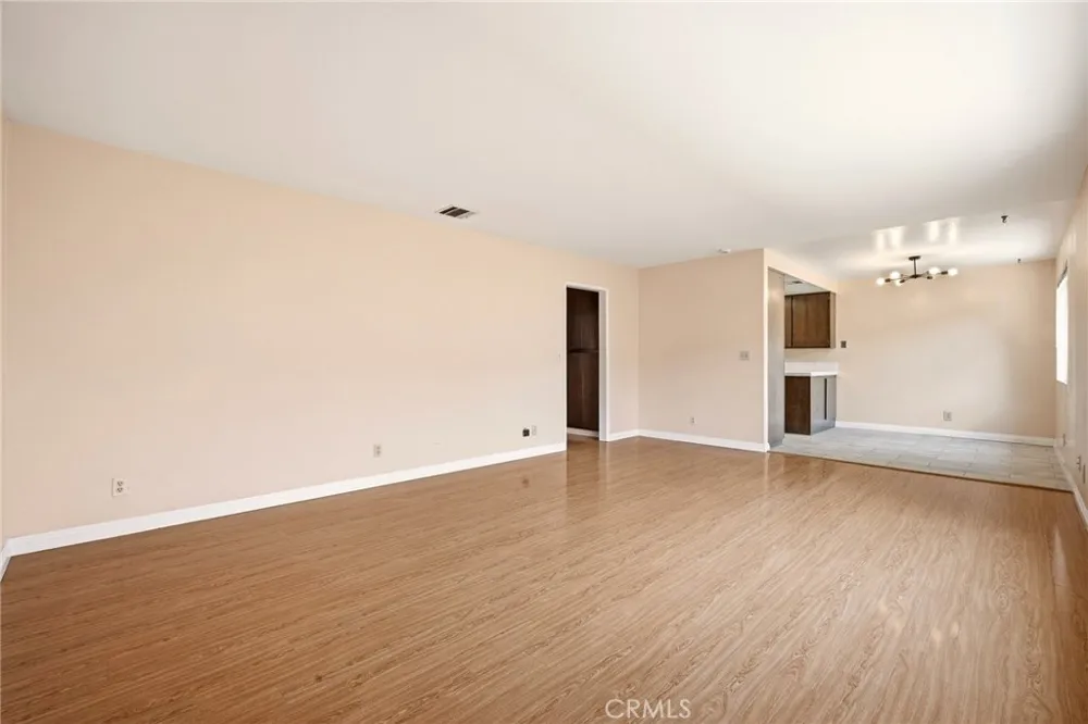 5934 Alessandro #1/2 Temple City, CA 91780