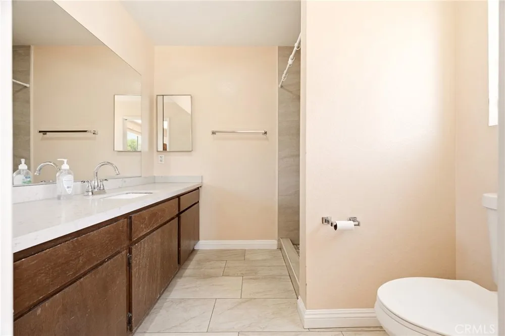 5934 Alessandro #1/2 Temple City, CA 91780