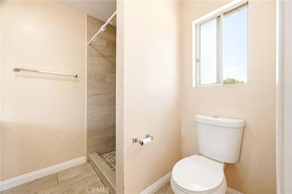 5934 Alessandro #1/2 Temple City, CA 91780