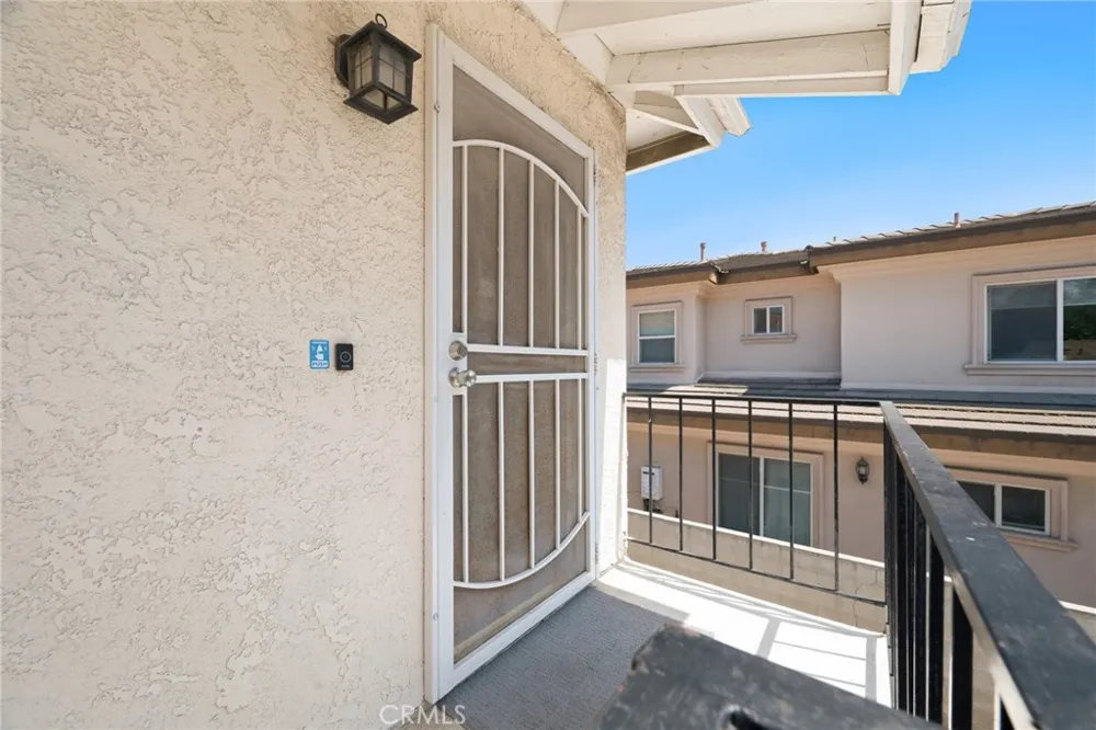 5934 Alessandro #1/2 Temple City, CA 91780