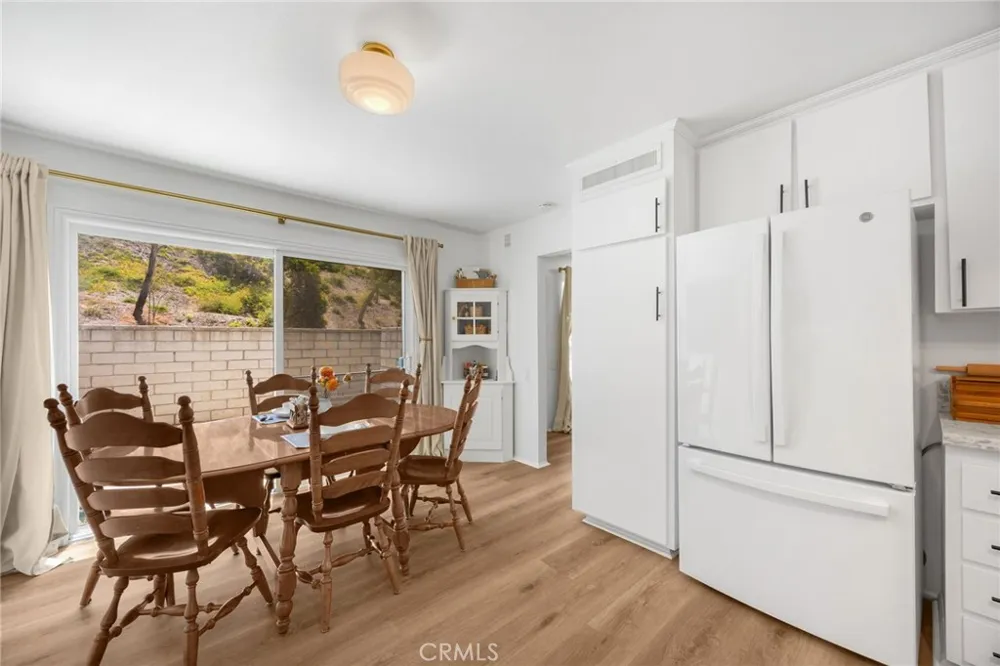 2148 Eveningside West Covina, CA 91792