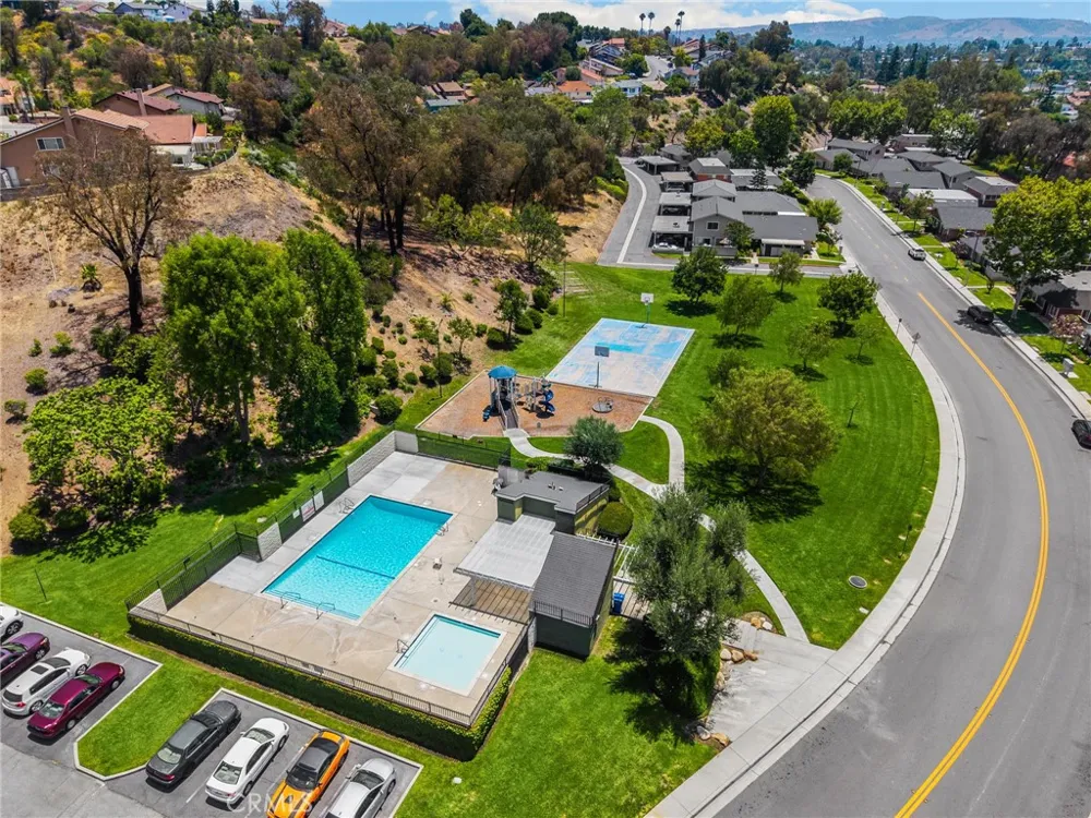 2148 Eveningside West Covina, CA 91792