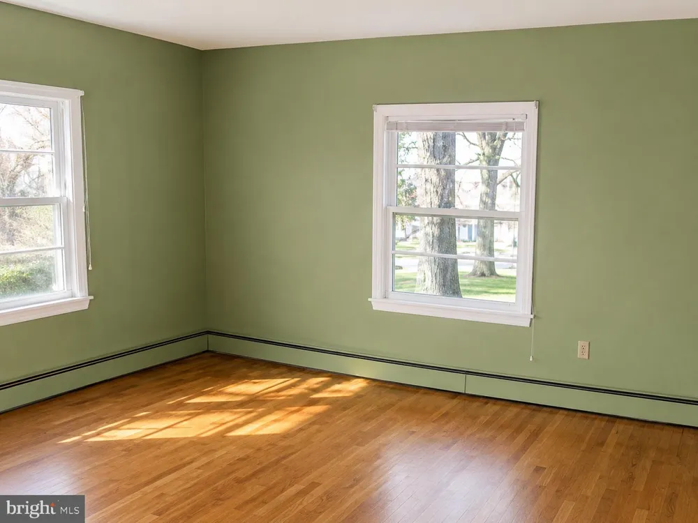 26 DELAWARE DRIVE Penns Grove, NJ 08069