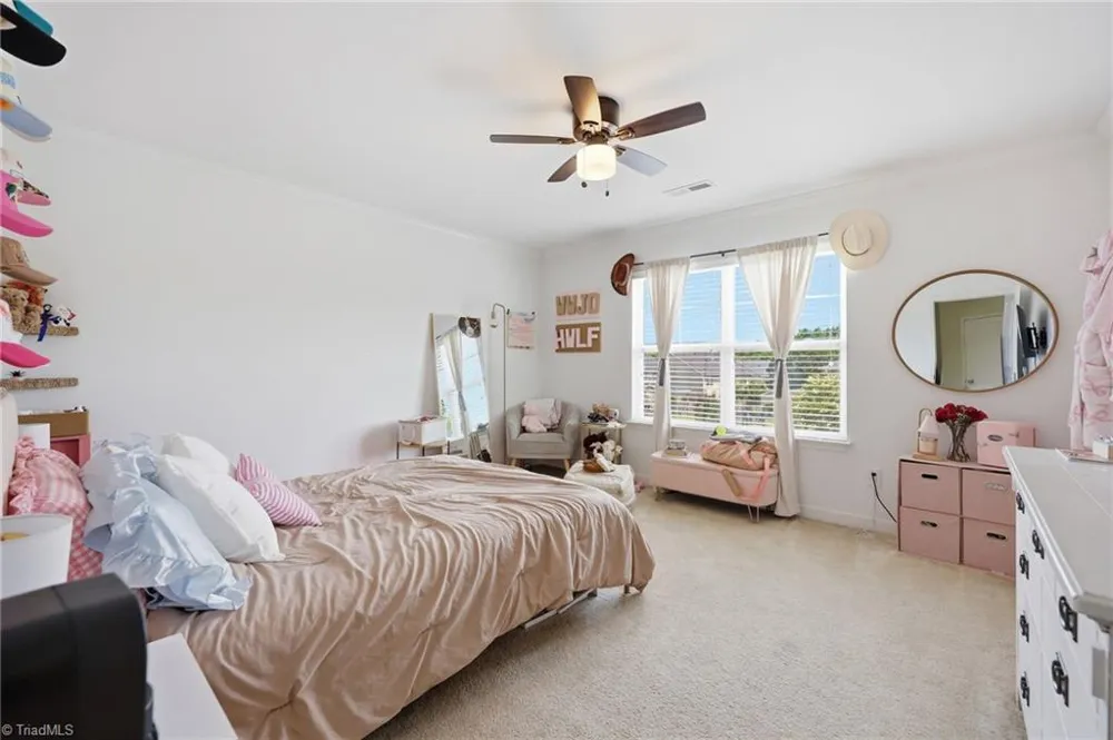 218 Penry Lane Clemmons, NC 27012