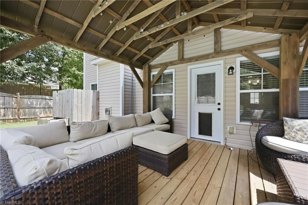 218 Penry Lane Clemmons, NC 27012
