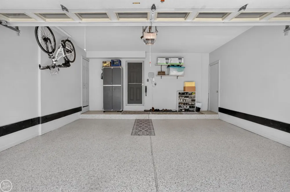 41220 Scarborough Court Clinton Charter Township, MI 48038