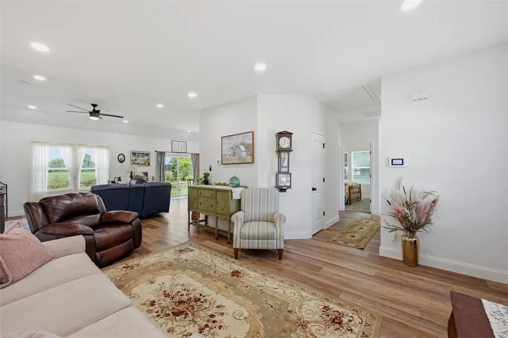 310 Water Street Savoy, TX 75479