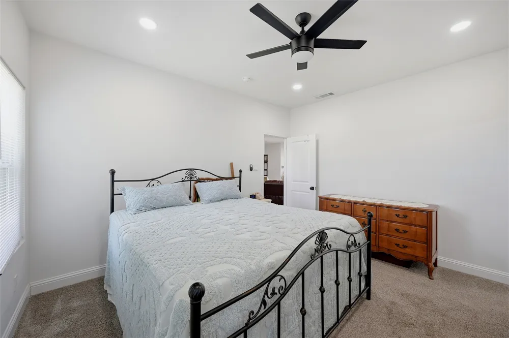 310 Water Street Savoy, TX 75479