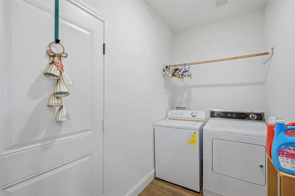 310 Water Street Savoy, TX 75479