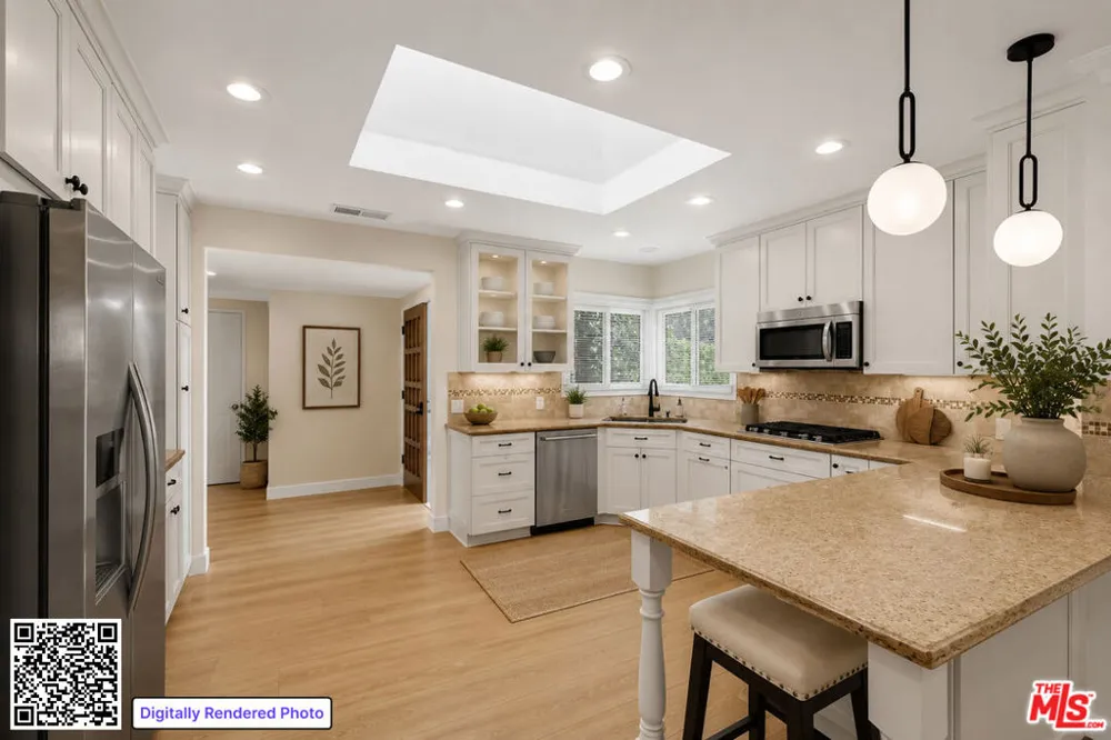 4829 Dempsey Avenue Encino, CA 91436