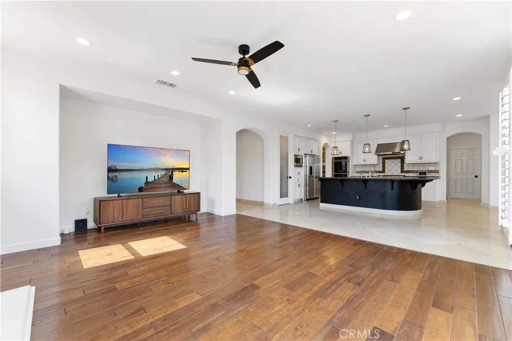 4116 Dakota Moorpark, CA 93021