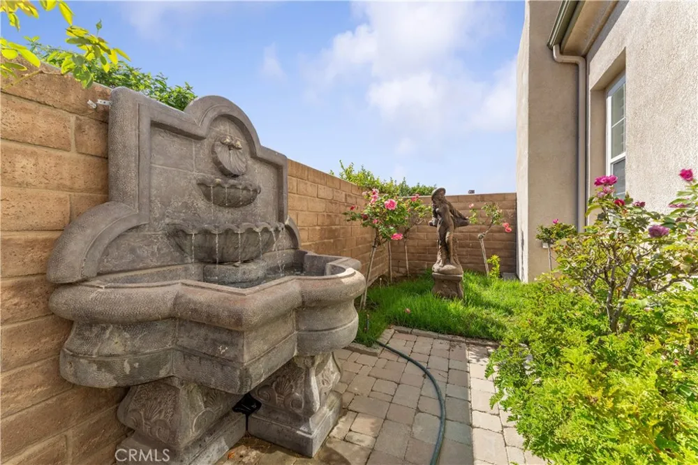 4116 Dakota Moorpark, CA 93021