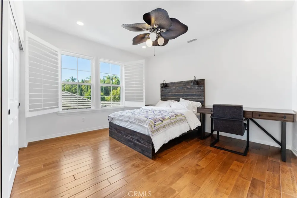 4116 Dakota Moorpark, CA 93021