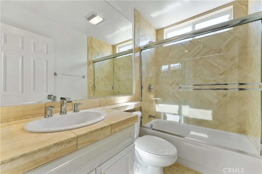 4116 Dakota Moorpark, CA 93021