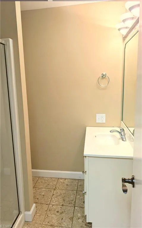175 Sandtrap Lane Pilot Mountain, NC 27041