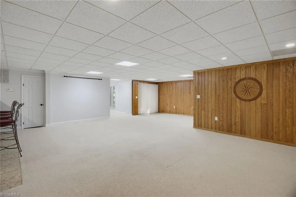 175 Sandtrap Lane Pilot Mountain, NC 27041