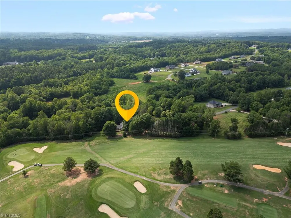 175 Sandtrap Lane Pilot Mountain, NC 27041
