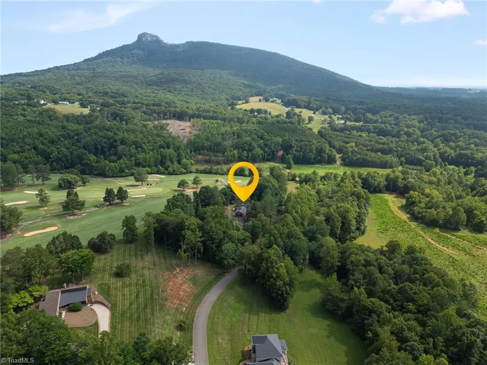175 Sandtrap Lane Pilot Mountain, NC 27041