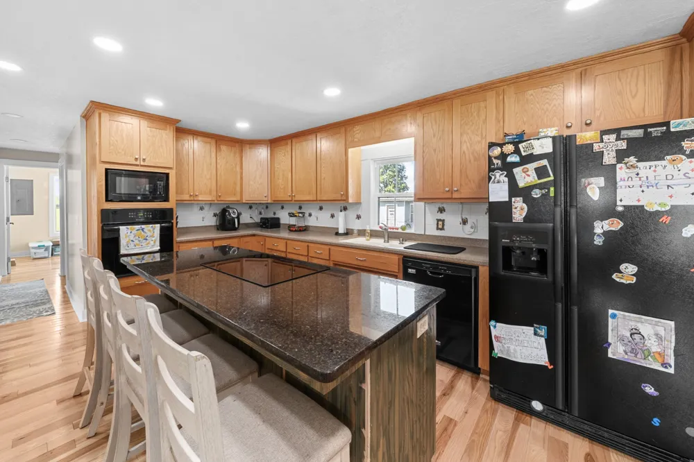 11 Jess Long Ln Hillsboro, TN 37342