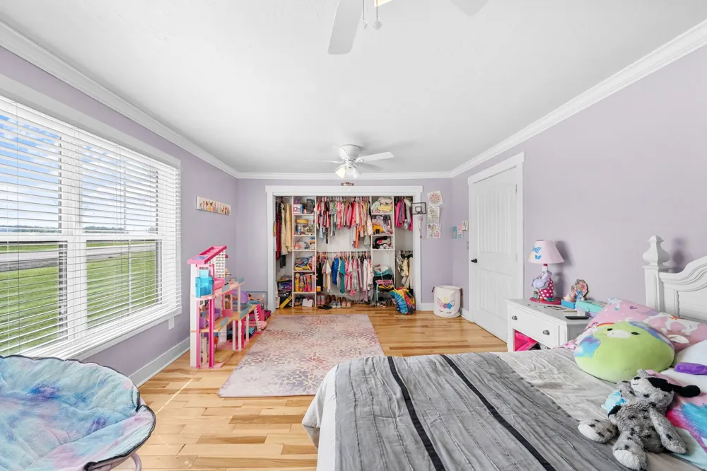 11 Jess Long Ln Hillsboro, TN 37342