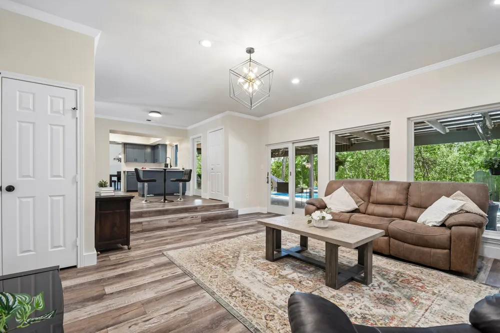 9203 Comburg Drive Austin, TX 78748